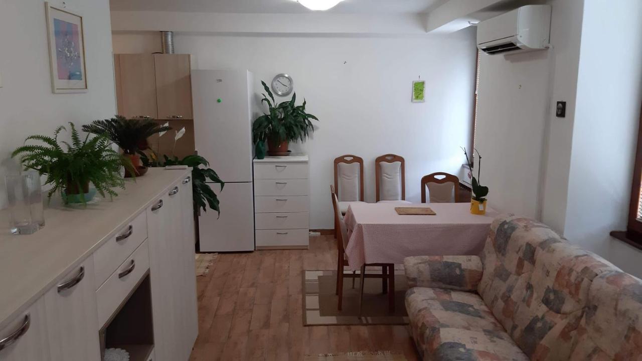 Guesthouse Skofije Ob Parenzani Spodnje Skofije Экстерьер фото
